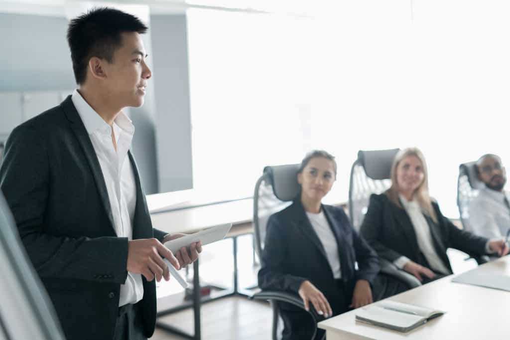 Liderança e presença